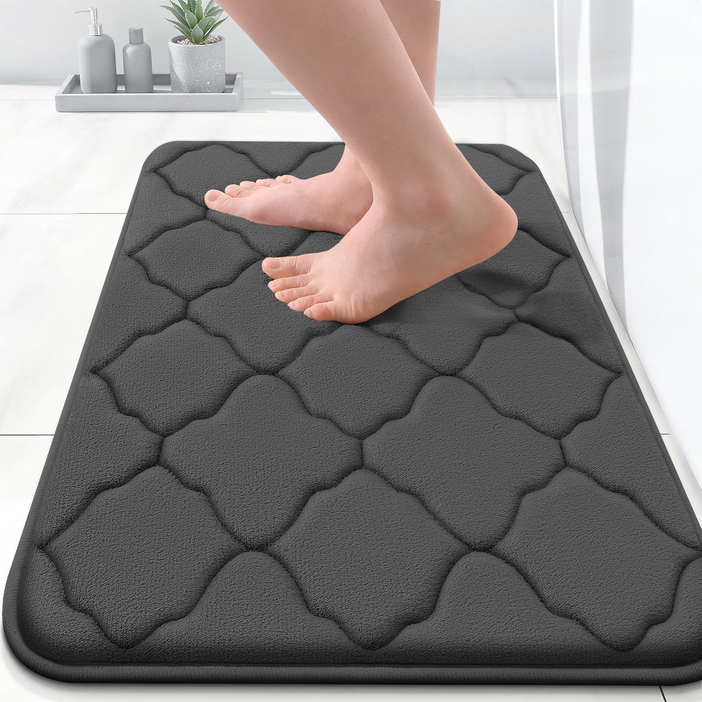 OLANLY Machine Washable Bath Mat – 24x16 Black
